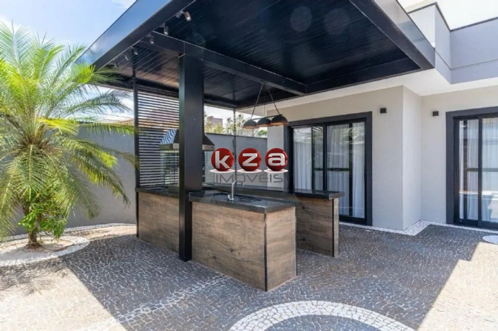 Imagem Casa de luxo à venda em condomínio exclusivo em Paulínia-SP: 4 quartos, 2 suítes, 2 salas, 5 banheiros, 4 vagas - 325m² de área.