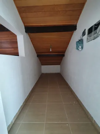 Imagem Sobrado com 3 Quartos para Alugar, 272 m² em Vila Bocaina - Mauá