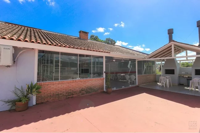 Imagem Casa em Condomínio para venda no bairro Vila Nova em Porto Alegre