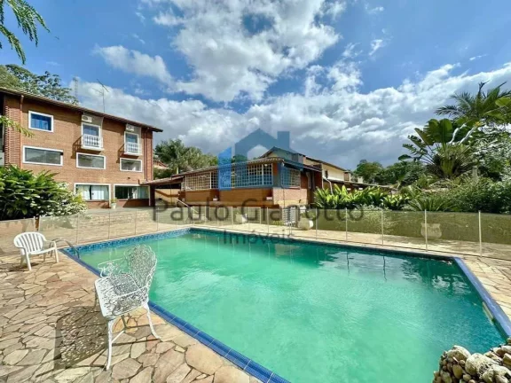Imagem Casa Espetacular com 5 suítes, gourmet, piscina e hóspedes!