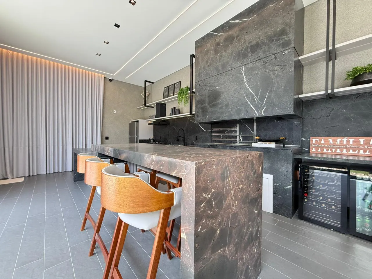Imagem Casa à venda com 563m2 por R$ 17.500.000,00