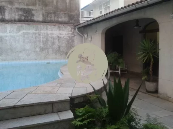 Imagem IMPERDIVEL!!!!! 15 METROS DE FRENTE, A 3 QUADRAS DA PRAIA!!!!!! OTIMA LOCALIZAÇÃO EXCELENTE PARA U...