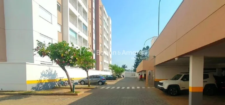 Imagem Excelente apartamento à venda, com vista para a área de lazer. O imóvel possui living para dois a...