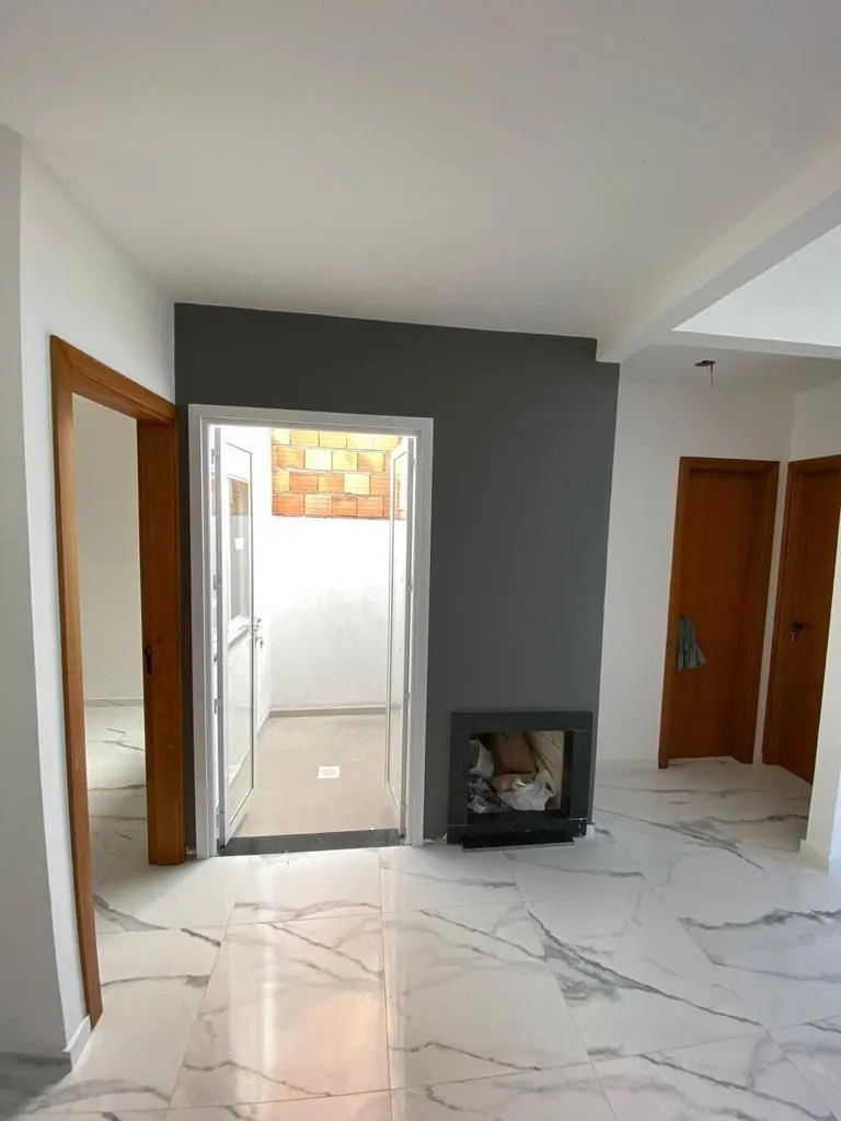 Imagem Linda Casa térrea de 2 Dormitórios sendo um suite Localizada no Ipanema Residence Park