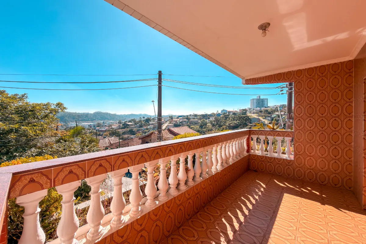 Imagem Casa para venda em Suíssa com 4 quartos, 294m2