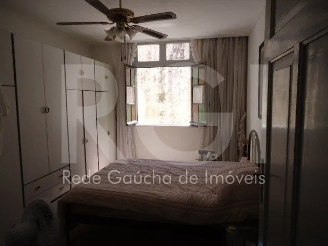 Imagem Casa para Venda - 170m², 3 dormitórios e garagem na Cidade Baixa