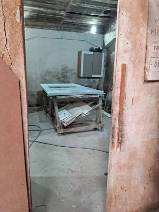 Imagem Vende se Galpão de 350m² em Òtima localização para Comércios em Geral no bairro da Vila Mathias.