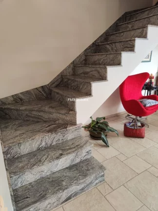 Imagem Sobrado no Jardim Bonfiglioli com 220m2 à venda.