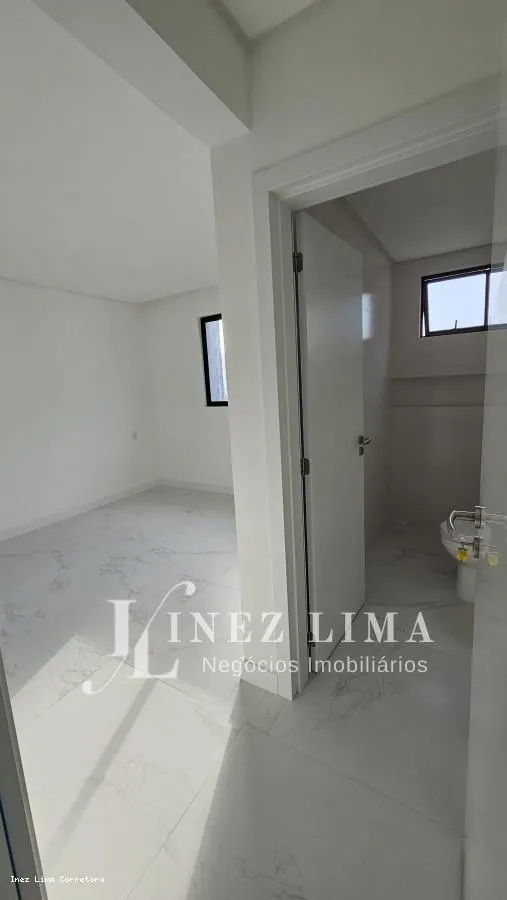 Imagem Apartamento 3 dormitórios para Venda em Itapema, Meia Praia, 3 dormitórios, 2 suítes, 3 banheiros, 2 vagas