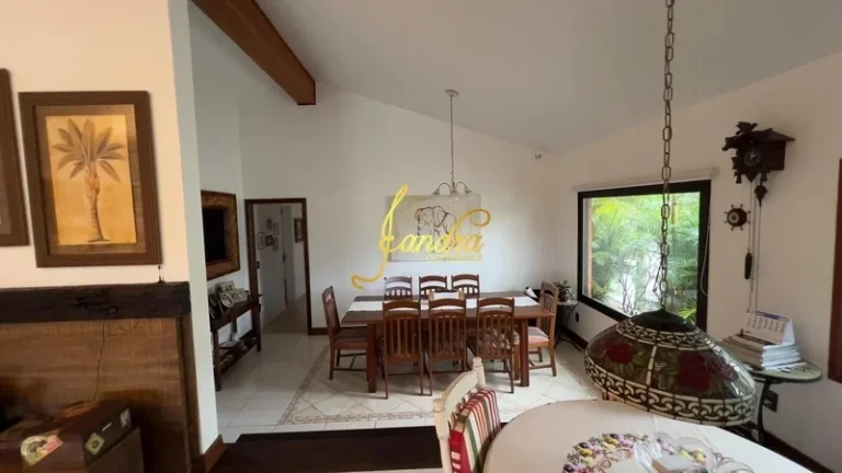 Imagem Excelente Casa no Centro de Xangri-lá! de esquina