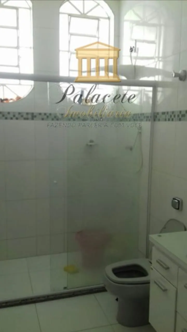 Imagem Comercial à venda 6 Quartos, 3 Suites, 30 Vagas, 888M², Centro, Aparecida - SP