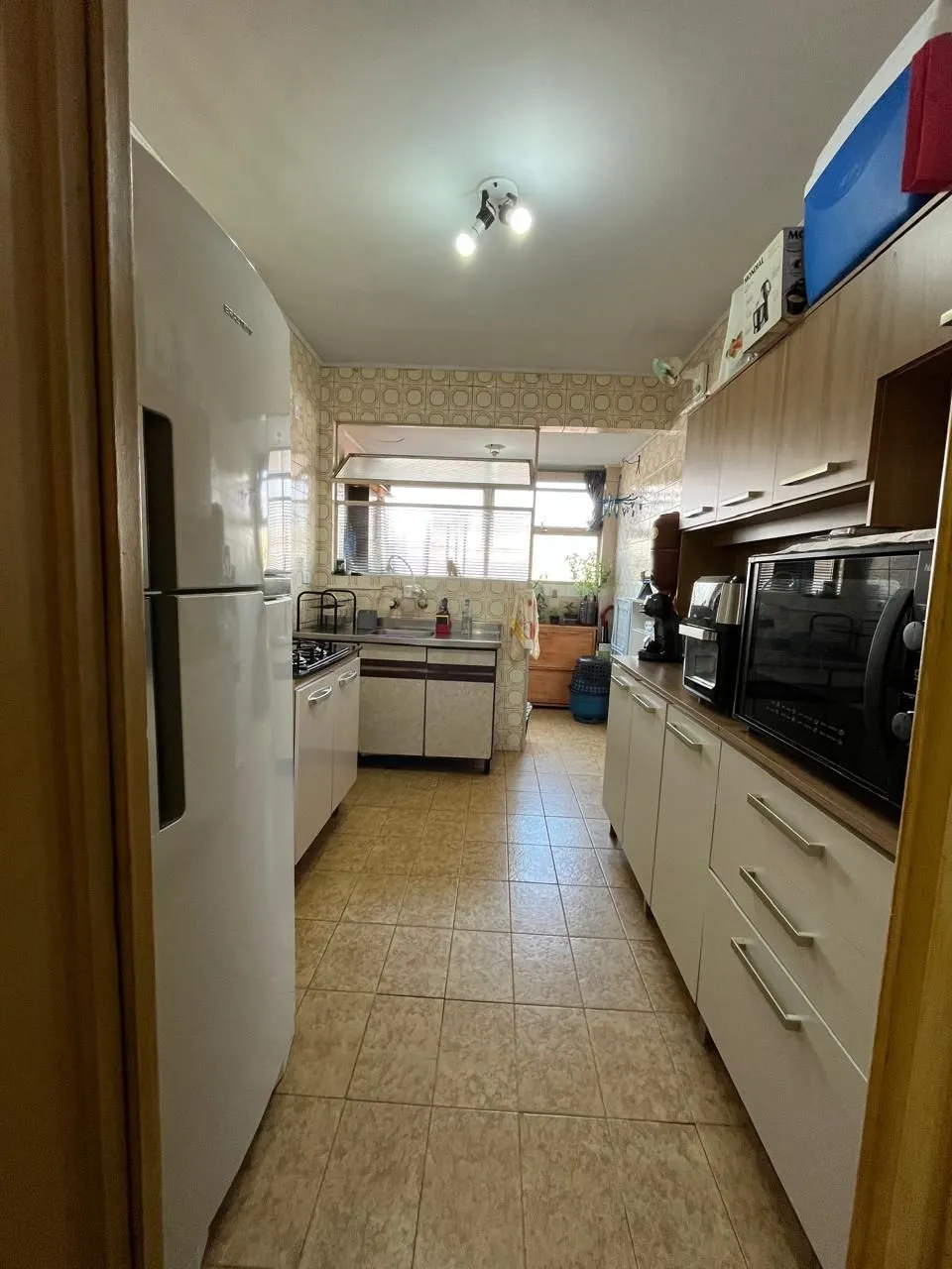 Imagem Apartamento 2 dormitórios, 1 vaga coberta no bairro Menino Deus.