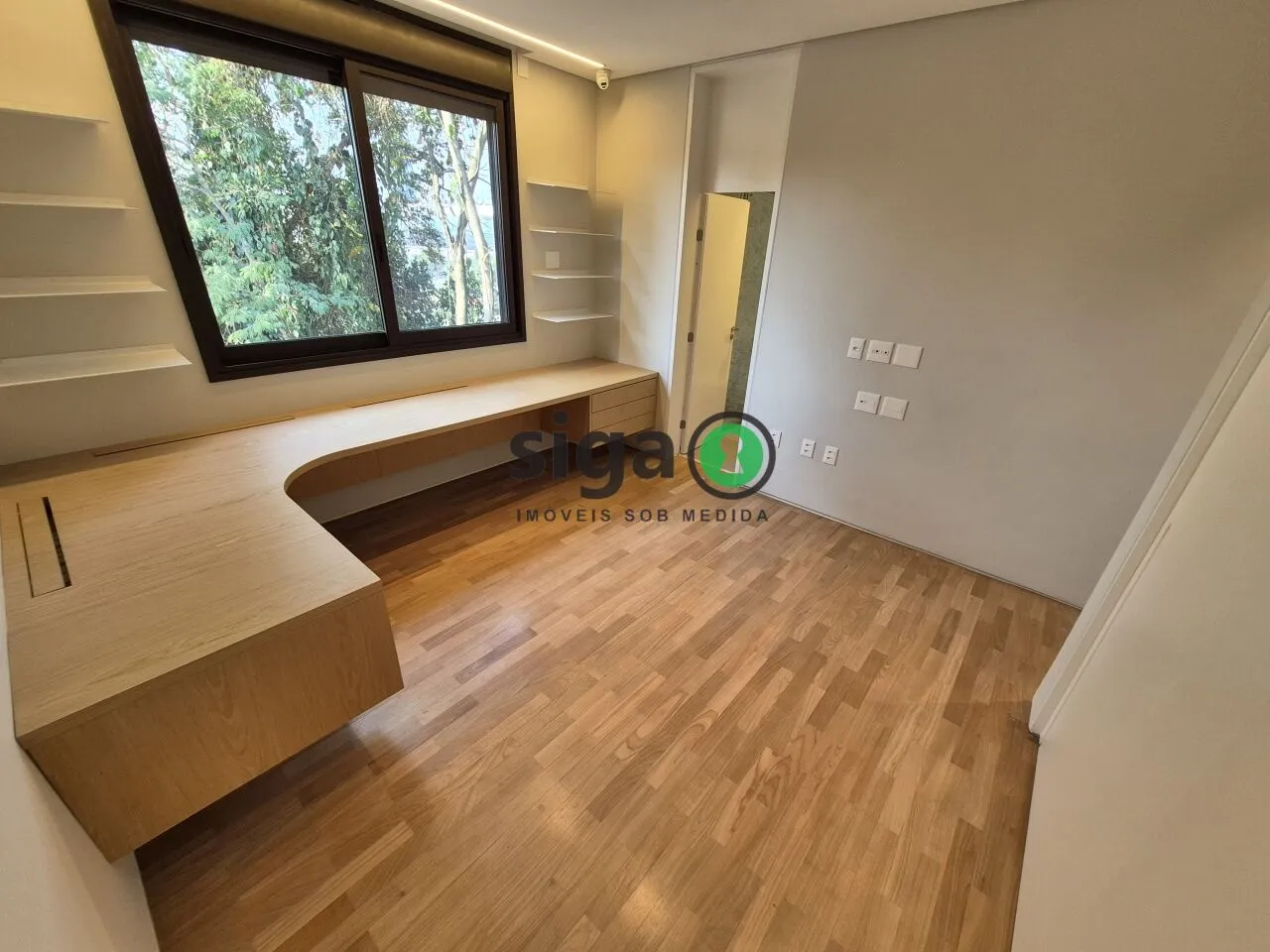 Imagem Casa em condomínio a Venda na Cidade Jardim com 4 quartos
