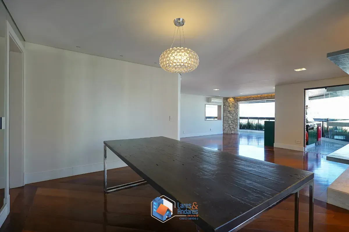 Imagem Apartamento para venda em Campo Belo com 4 quartos, sendo 2 suítes, 276m²