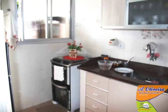 Imagem Cobertura duplex com 03 Dormitórios - 300 metros metros da praia.
