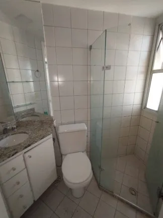 Imagem Apartamento com 3 Quartos para Alugar, 76 m² em Barra da Tijuca - Rio de Janeiro