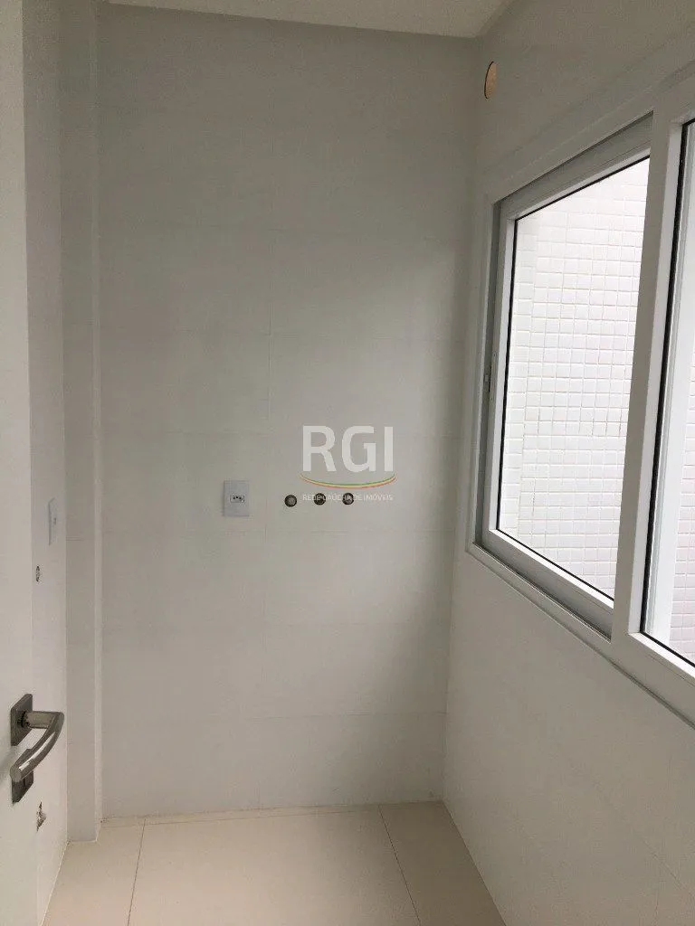 Imagem Apartamento para Venda - 168.01m², 4 dormitórios, sendo 3 suites, 2 vagas - Centro