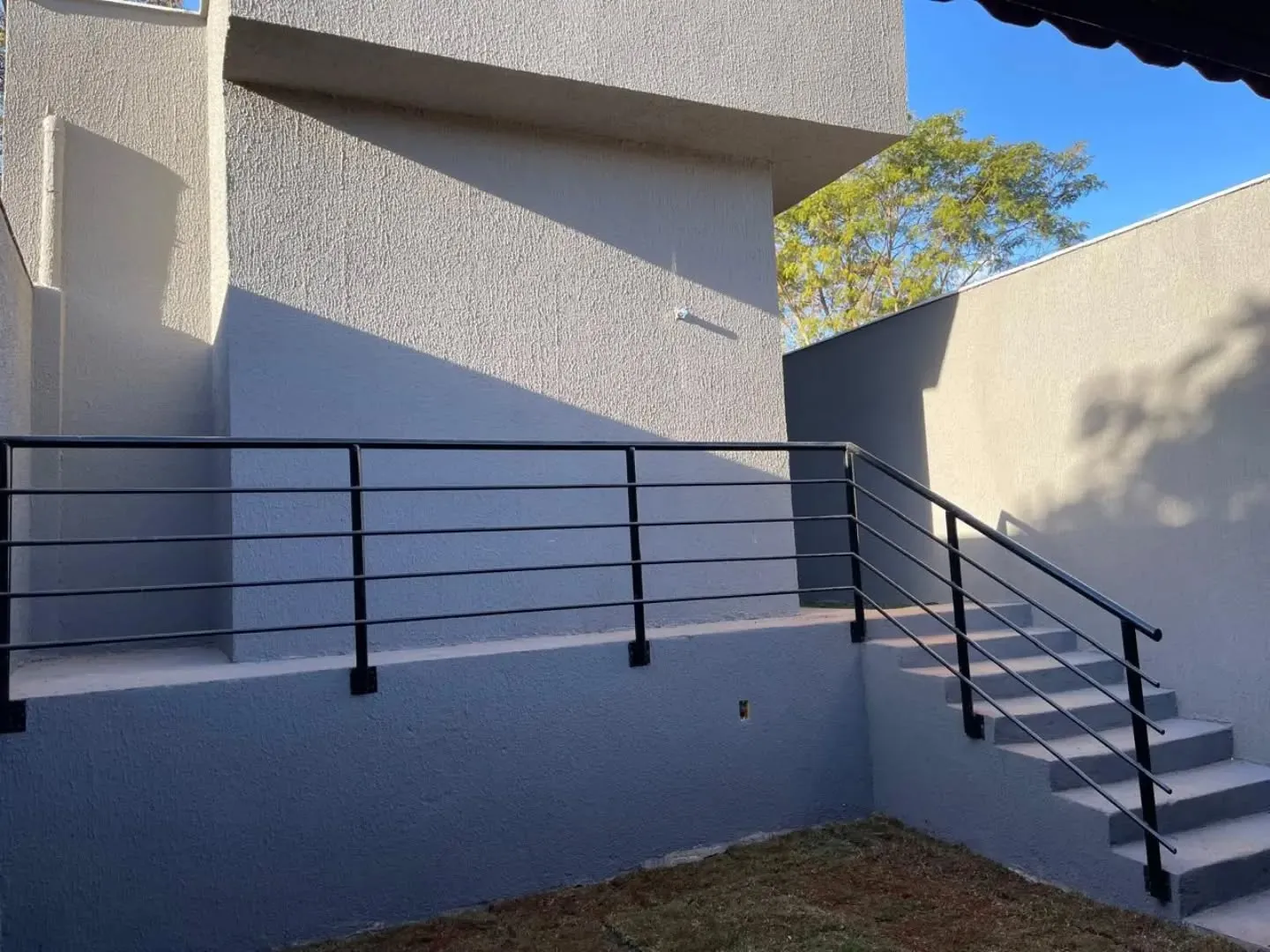 Imagem Casa 2/4 C Suite + Area Gormet No Jardim Miramar