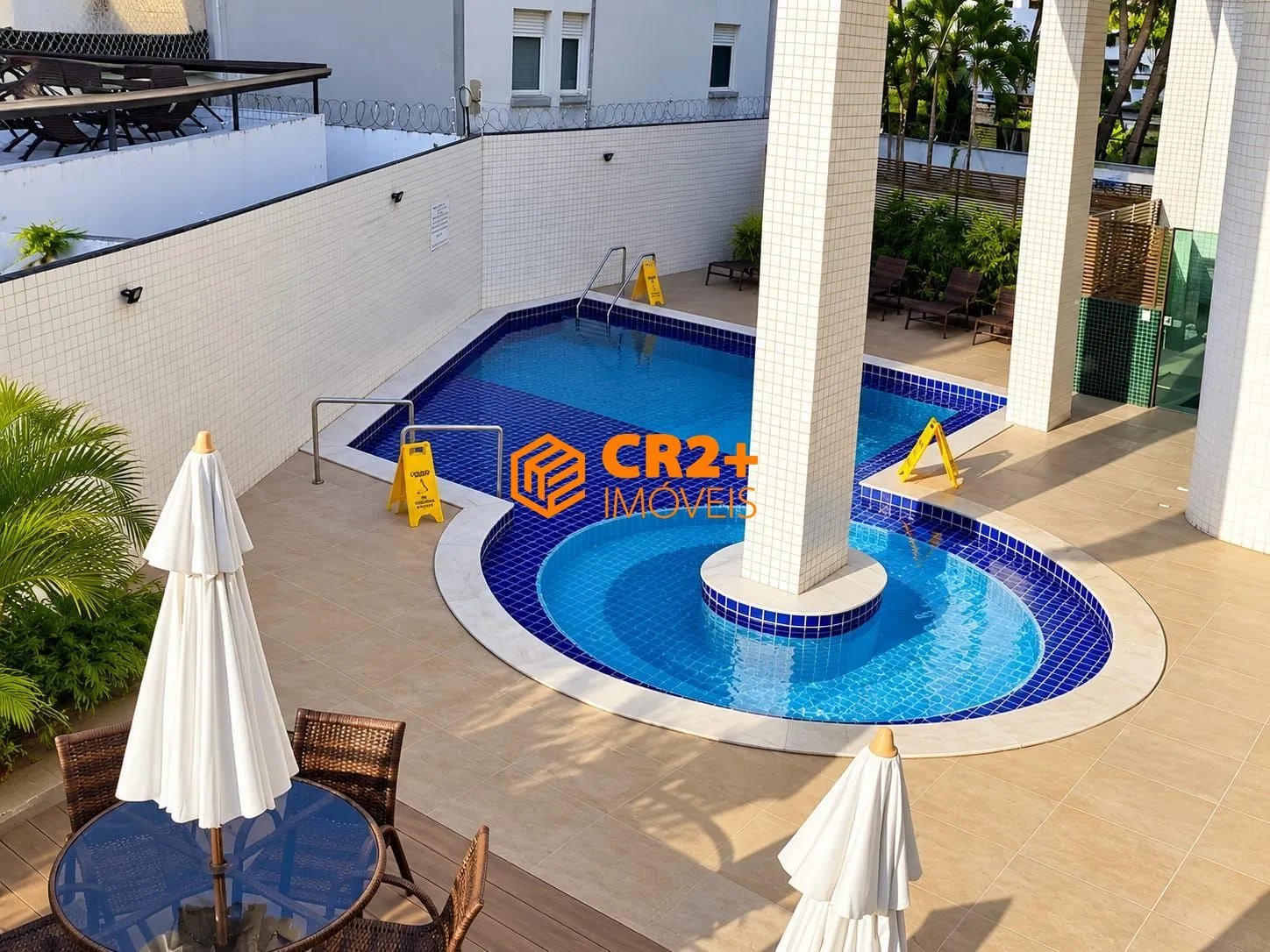 Imagem VENDO APARTAMENTO EM BOA VIAGEM | 130 m² | 4 QUARTOS