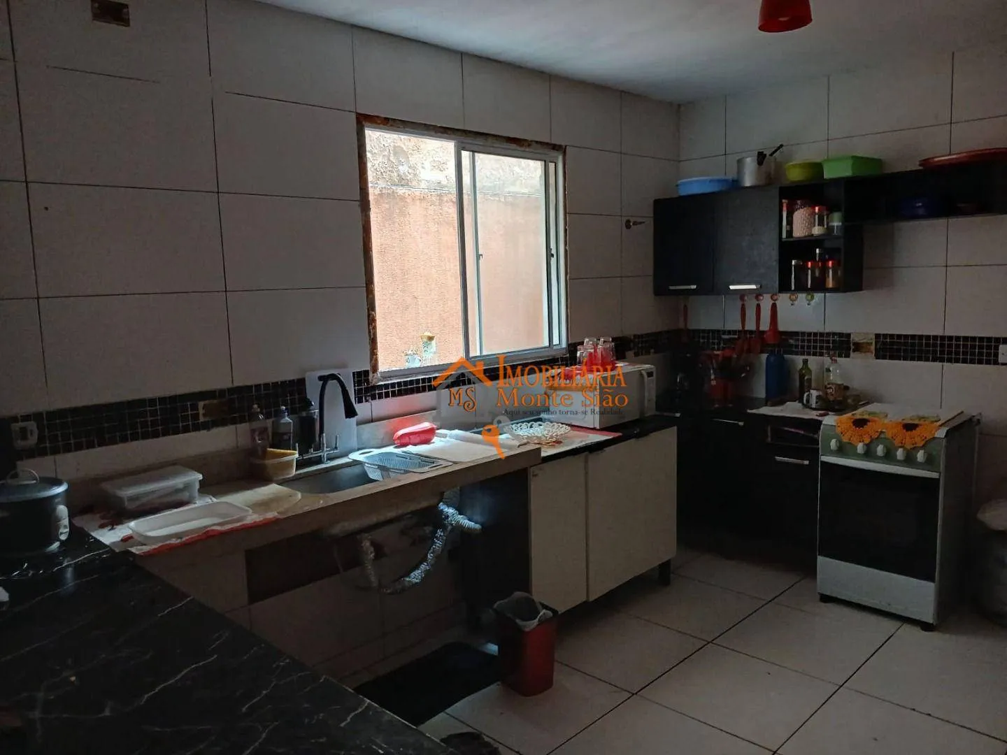 Imagem Sobrado com 4 dormitórios à venda, 300 m² por R$ 850.000,00 - Vila Augusta - Guarulhos/SP