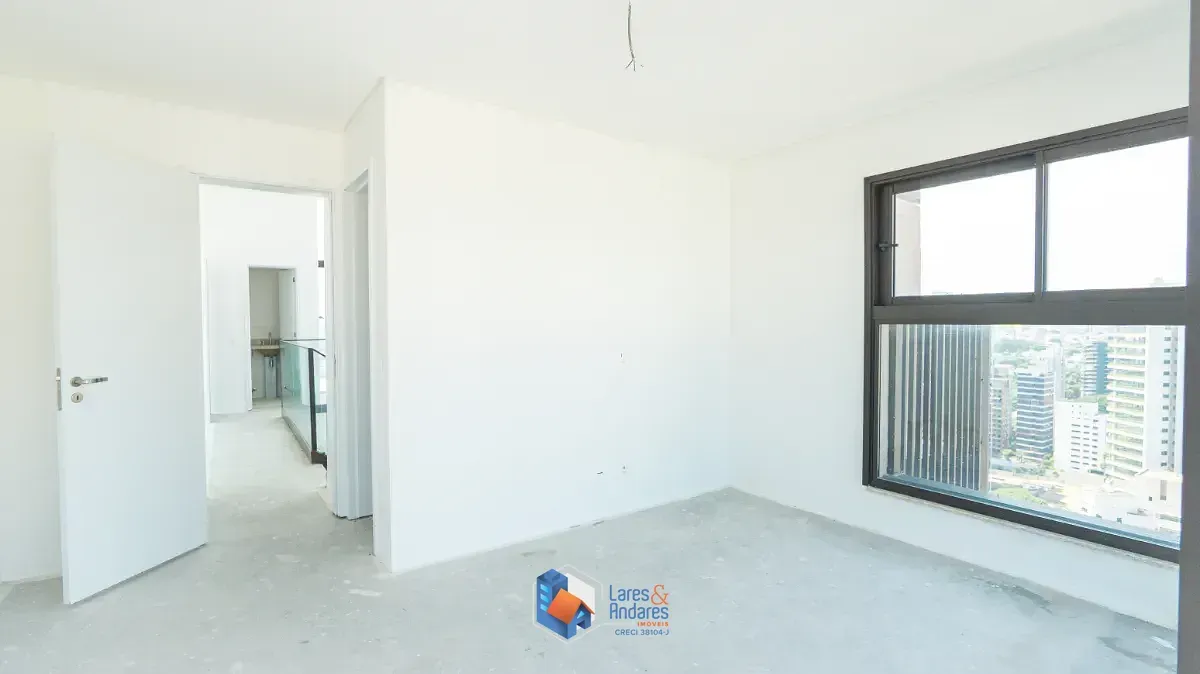 Imagem Cobertura para venda em Moema com 4 quartos, sendo 4 suítes, 281m²