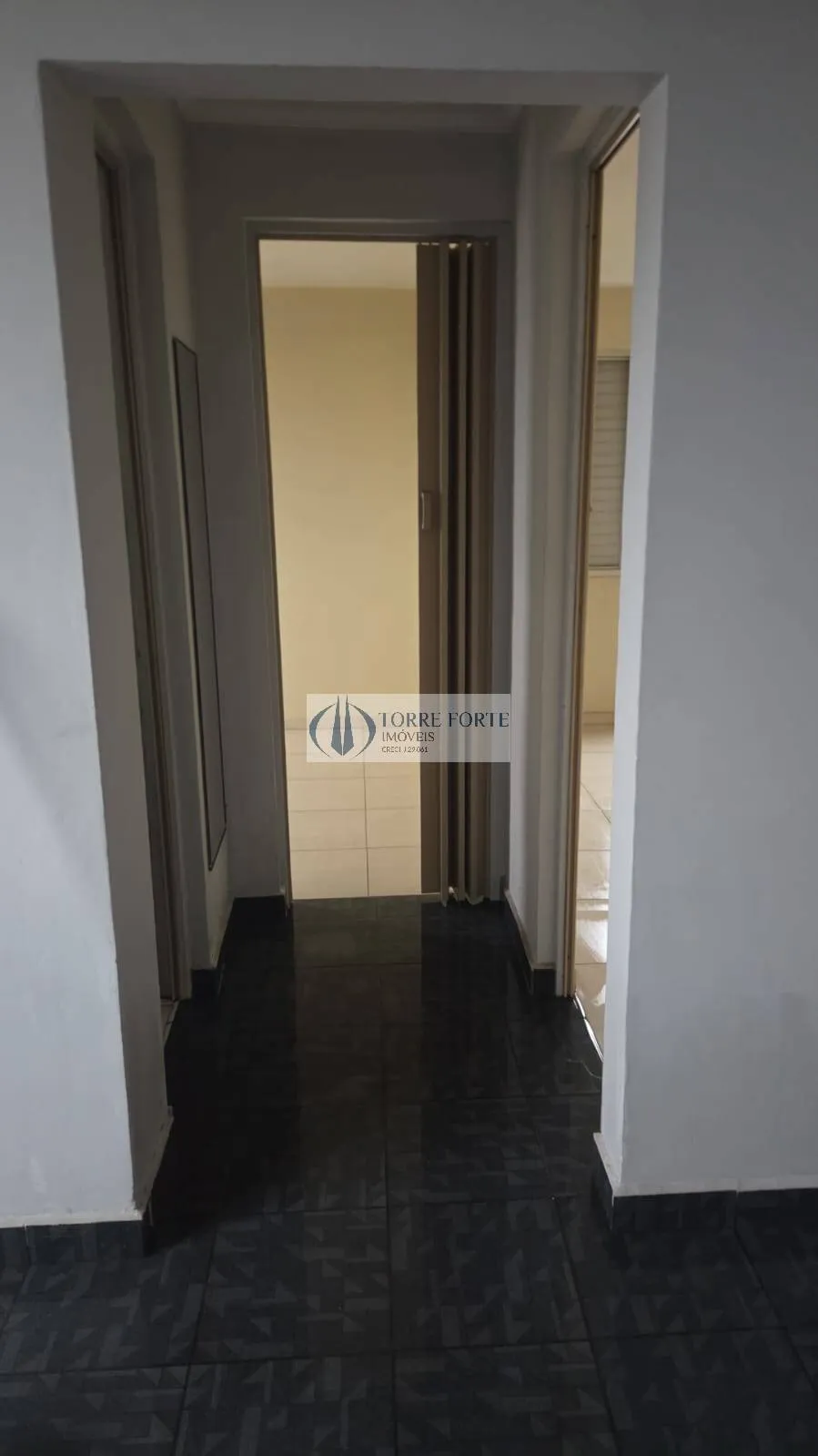 Imagem Lindo Apartamento com 2 dormitórios em Vila Ivone