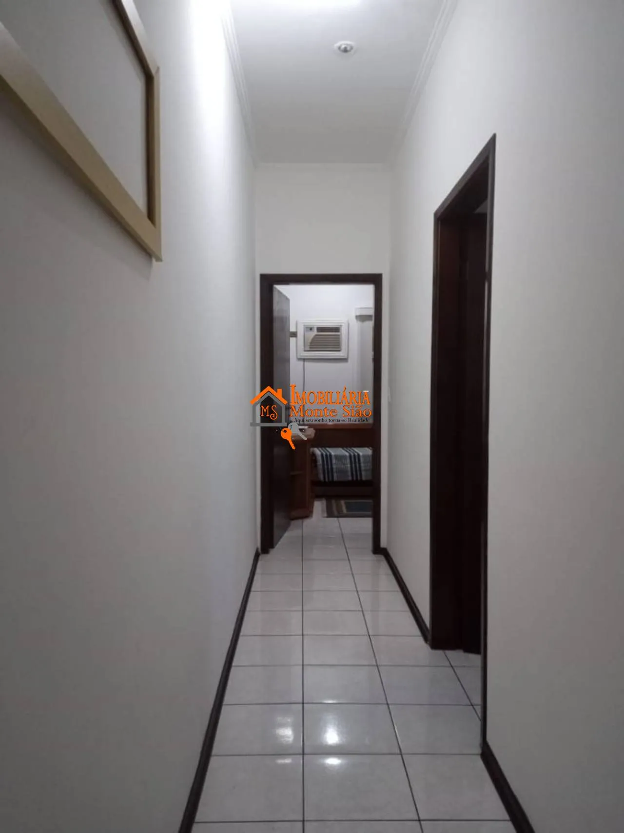 Imagem Sobrado com 3 dormitórios à venda, 256 m² por R$ 1.200.000,00 - Vila Augusta - Guarulhos/SP