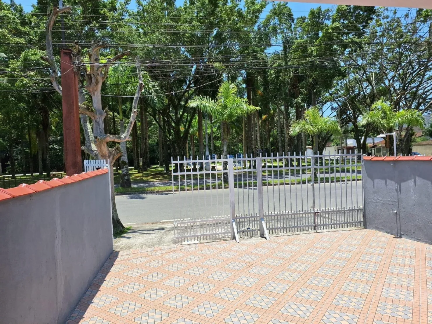 Imagem Casa padrão à Venda, Cidade Jardim, Caraguatatuba, SP