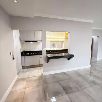 Imagem Vende-se Apartamento Novo, com planejados Área Central