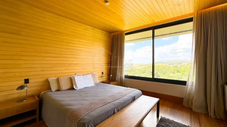 Imagem Casa de Condomínio em Campos do Jordão