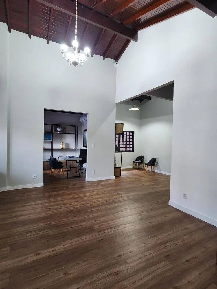 Imagem Casa Comercial Bairro Goiabeiras