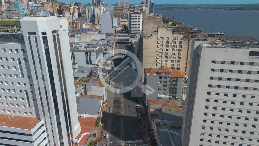 Imagem Terreno com 600m², frente guaíba, na melhor localização do centro de Porto Alegre, próximo a ro...