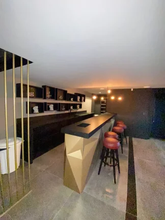 Imagem Apartamento à venda em Balneário Camboriú, Centro, com 3 quartos, 182m2