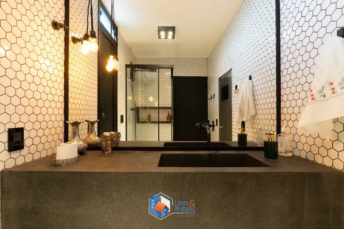 Imagem Cobertura para venda em Indianópolis com 3 quartos, sendo 1 suíte, 245m²