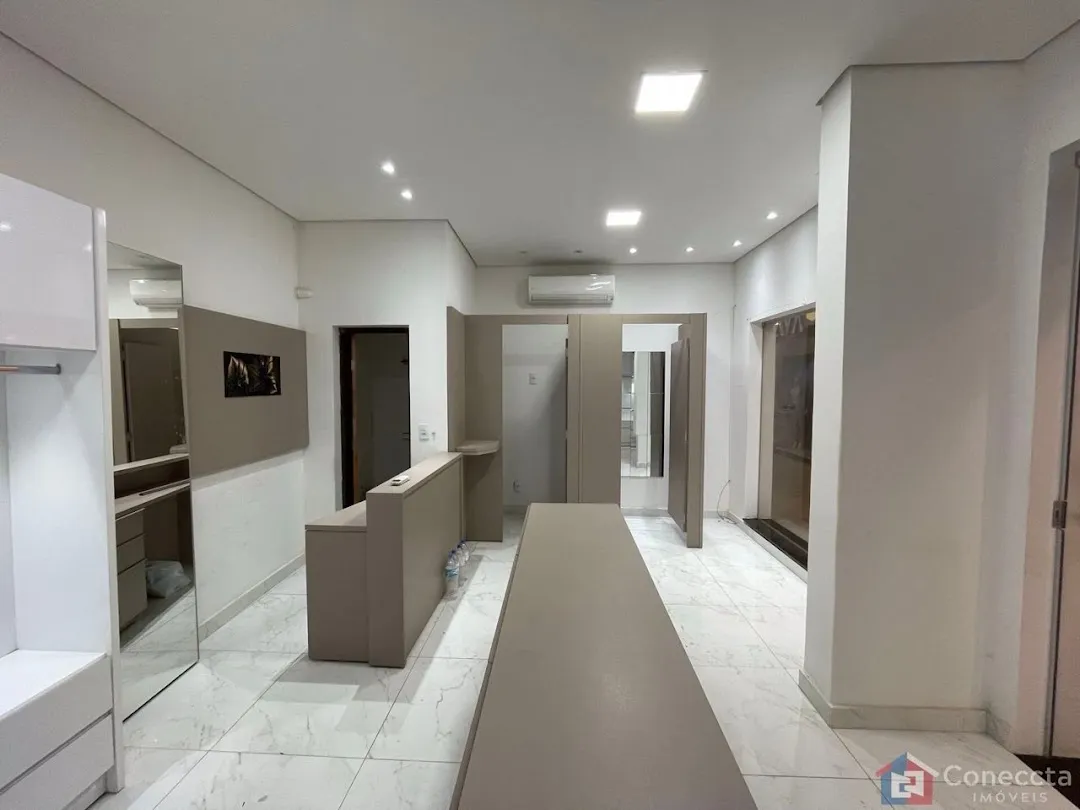 Imagem Loja Comercial à venda, Centro, Patos de Minas - LO0040.