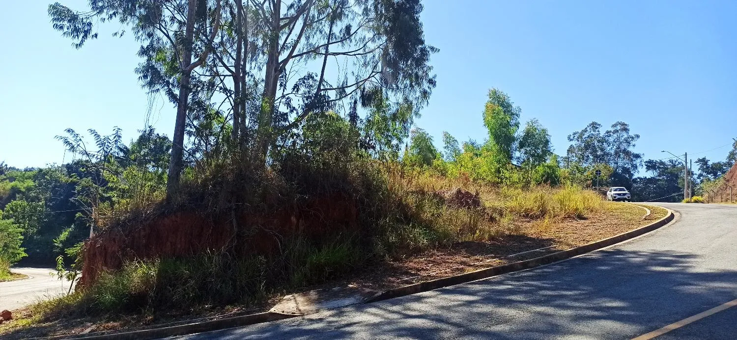 Imagem Oportunidade Única! Terreno de 756m² no Prestigiado Condomínio Paineiras em Itatiba