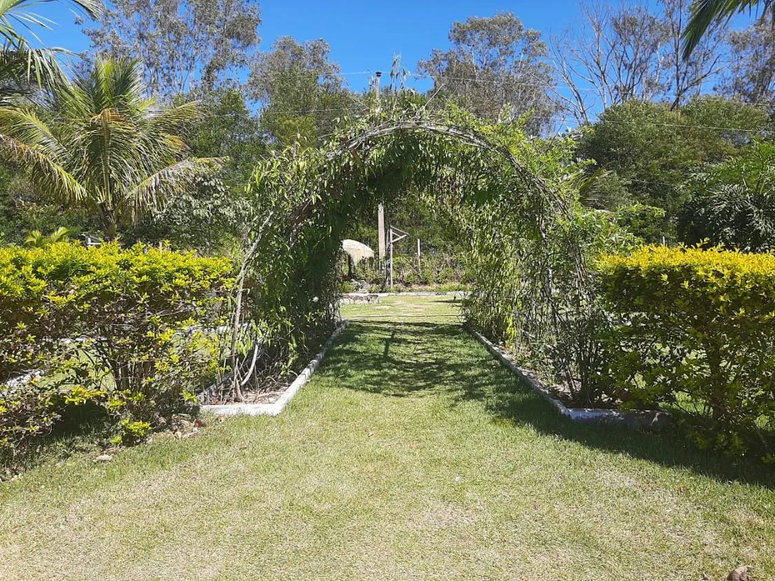 Imagem Vendo Lindíssimo Sítio em Itatiaiuçu/MG com 2 hectares (20.000 m²) de área