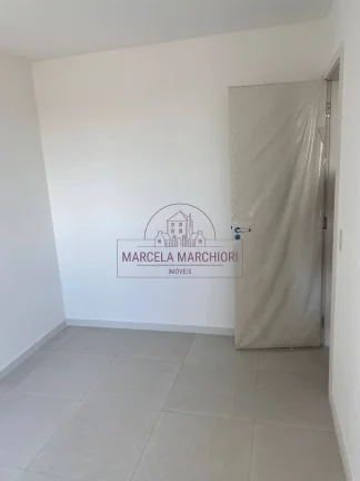 Imagem Ap 3 quartos, suíte, porcelanato, próx. perim e praia, lazer completo, 2
