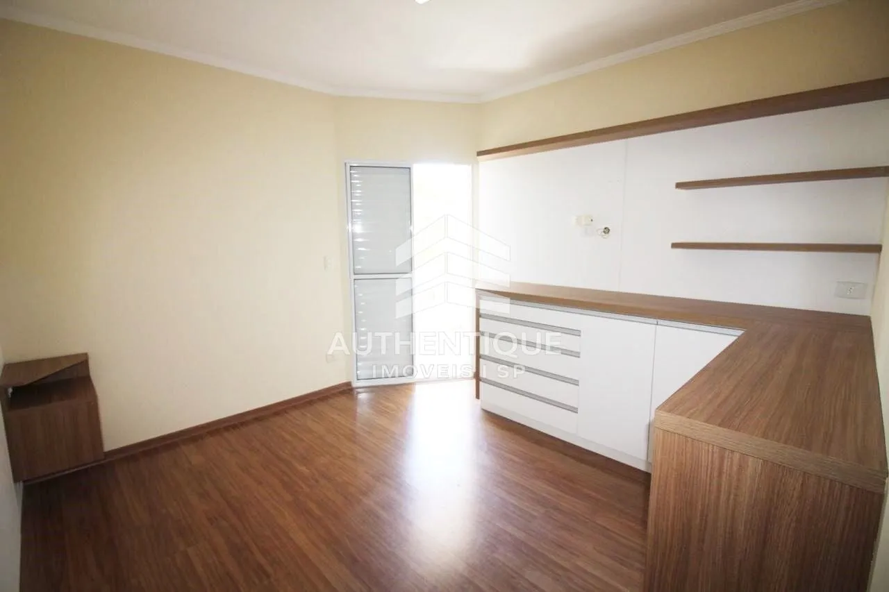 Imagem Casa à venda em Guarulhos/SP