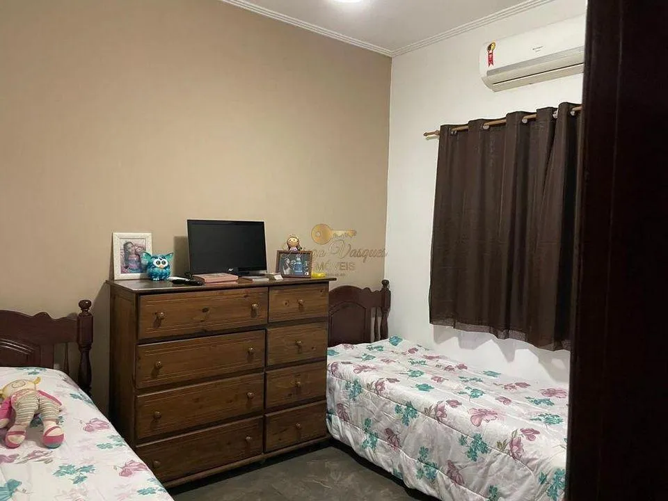 Imagem Casa para Venda em Guapimirim / RJ no bairro Limoeiro