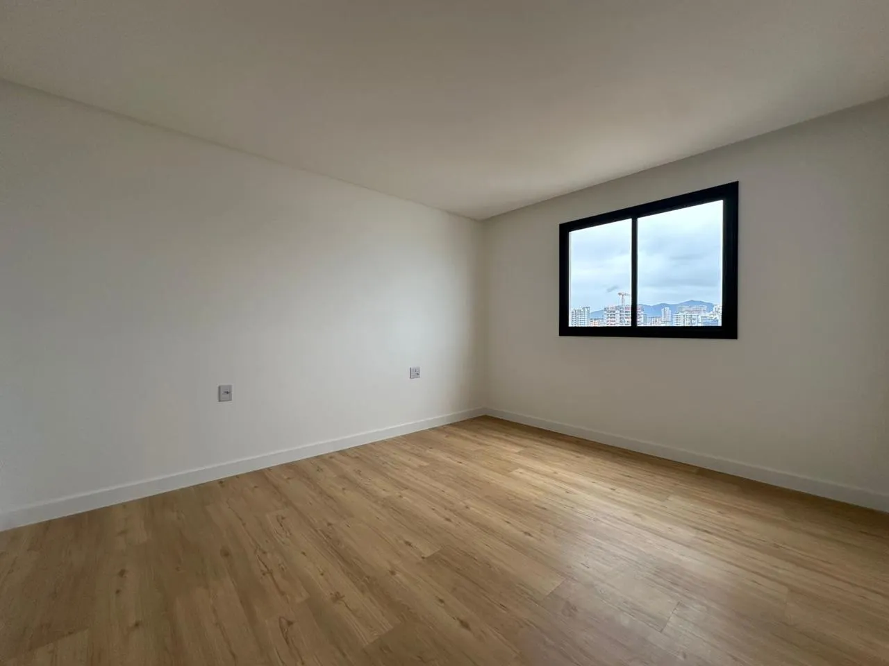 Imagem Apartamento à venda com 122m2 por R$ 2.690.000,00