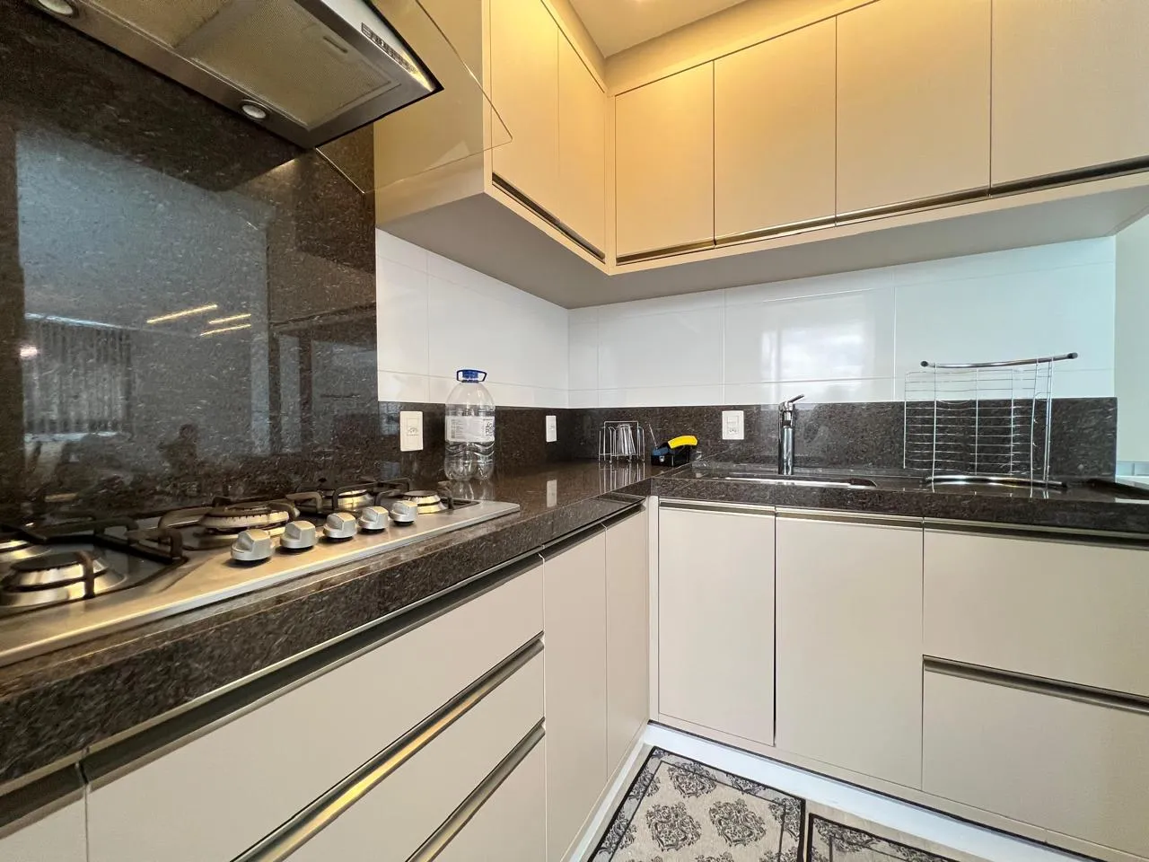 Imagem Apartamento à venda com 150m2 por R$ 2.800.000,00