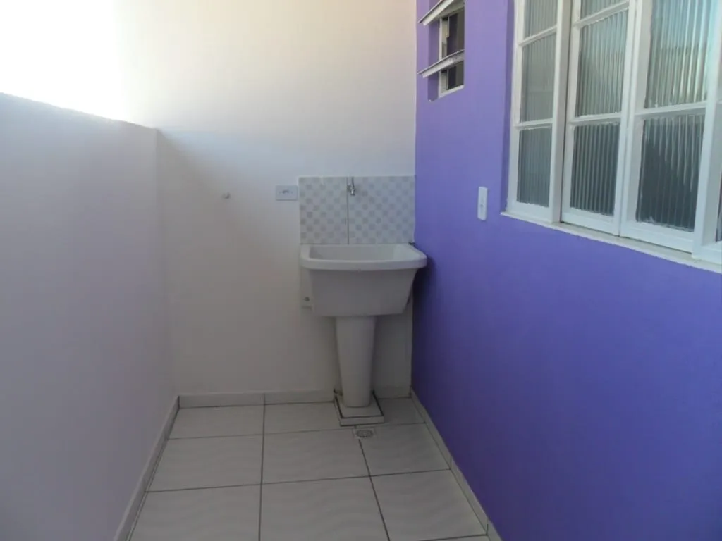 Imagem Casa à venda 3 Quartos, 1 Suite, 4 Vagas, 200M², Vila Rica, Pindamonhangaba - SP