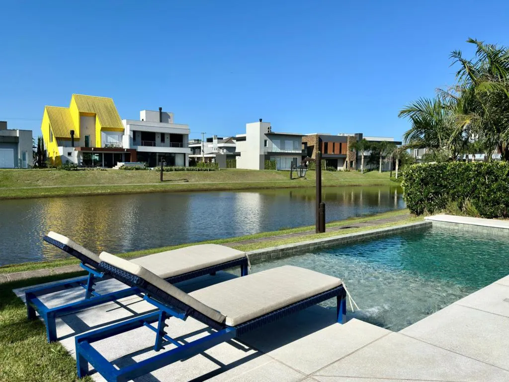 Imagem Casa em Condominio 4 Dormitórios - Bairro Santa Luzia