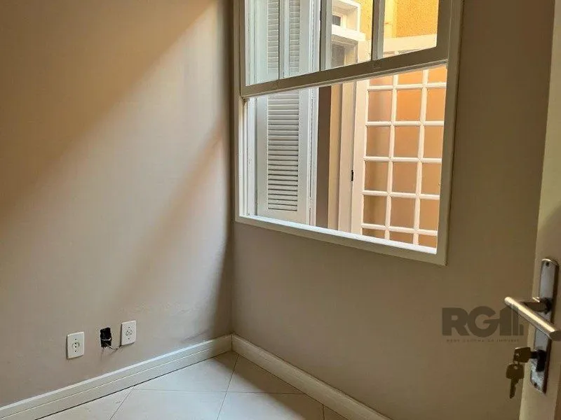 Imagem Apartamento para Venda - 57.4m², 2 dormitórios, Petrópolis