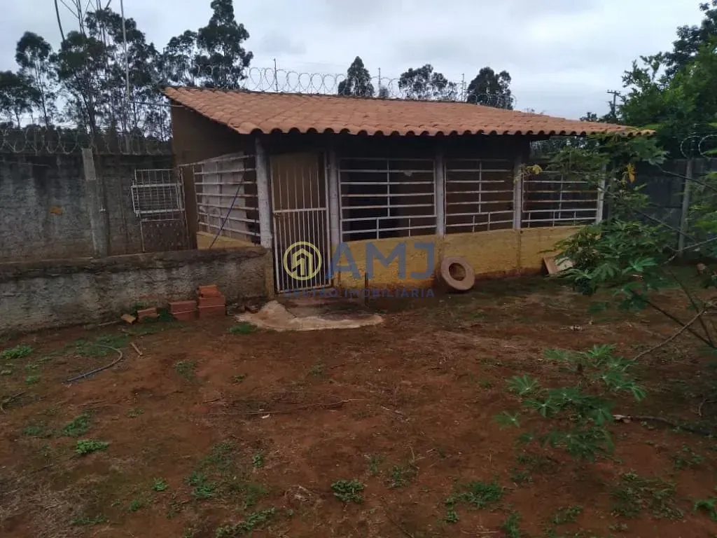 Imagem CHÁCARA À VENDA EM ARAGOIÂNIA | 5.000 m² | LAZER COMPLETO | ÓTIMA LOCALIZAÇÃO