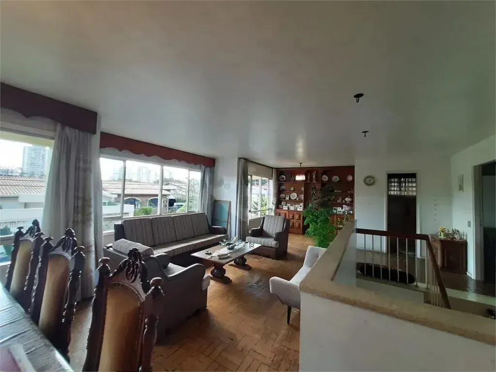 Imagem Casa com 4 Quartos à Venda, 200 m² em Parque Continental - São Paulo