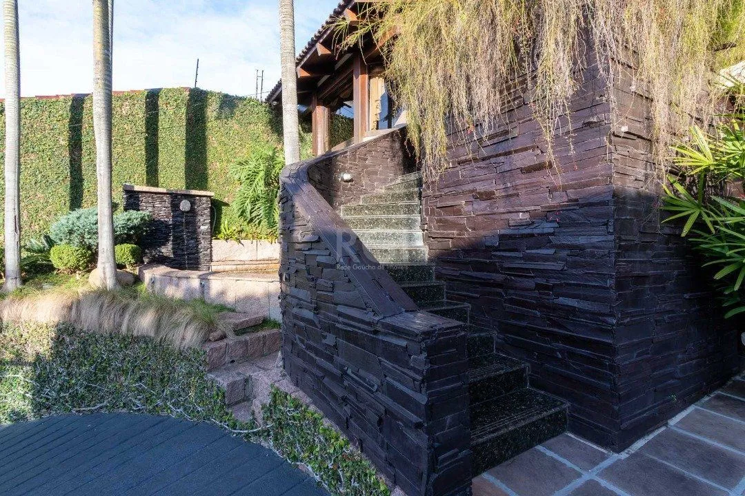 Imagem Casa para Venda - 430m², 4 dormitórios, sendo 2 suites, 4 vagas - Vila Assunção
