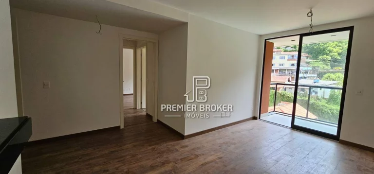 Foto do imóvel Apartamento à venda, 74 m² por R$ 630.000,00 - Agriões - Teresópolis/RJ
