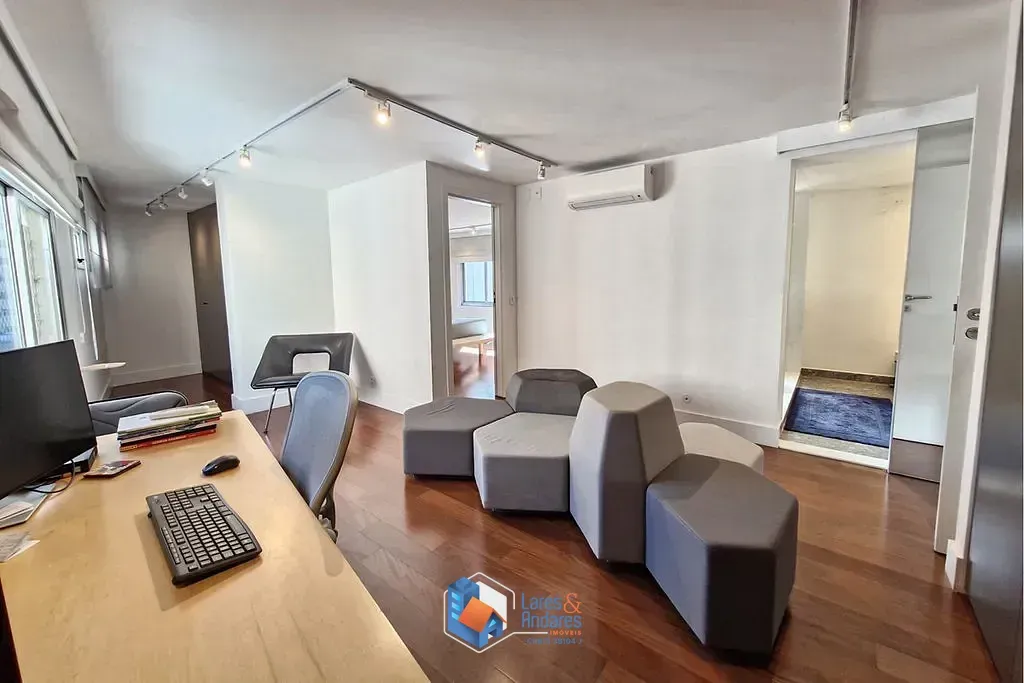 Imagem Apartamento à venda 2 Quartos 2 Suites 2 Vagas 322M² Centro São Paulo - SP
